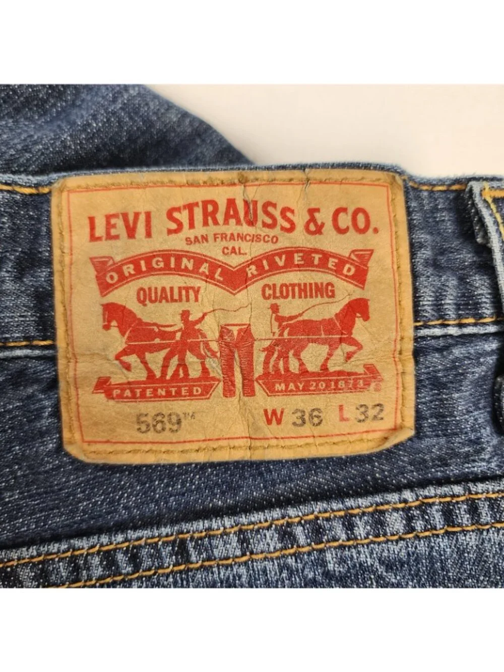 Levis Jeans Mens 36x31 Blue 569 Loose Fit Straight Baggy Denim